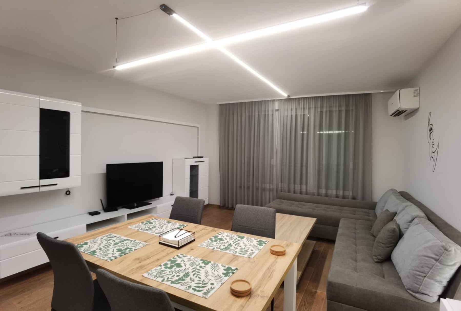 Diana Apartment 鲁塞 外观 照片